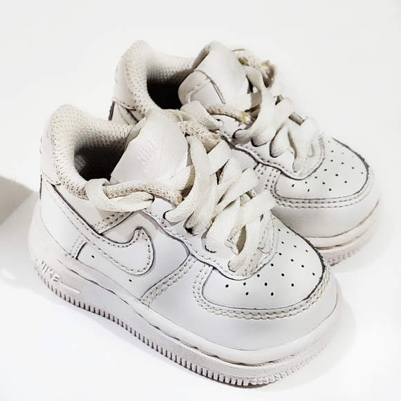 Nike Other - Nike Infant Air Force 1 White Sneakers Size 2C